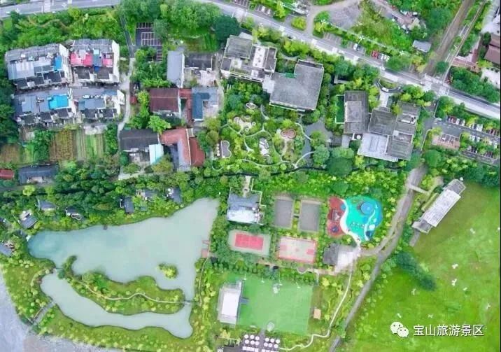 四川夏季适合泡天然温泉的地方,四川春节泡温泉推荐