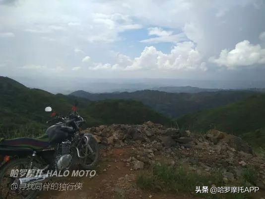 买豪爵送的头盔,买摩托车送的头盔和网上的价格差