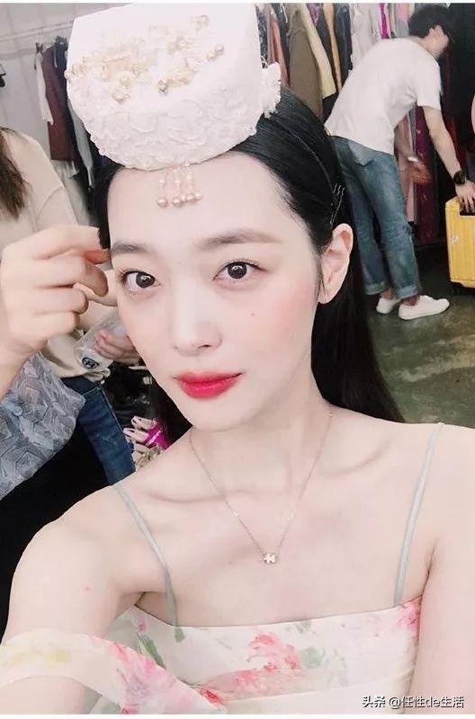 没有睫毛膏怎么化妆好看,怎么化妆不需要眼影睫毛膏