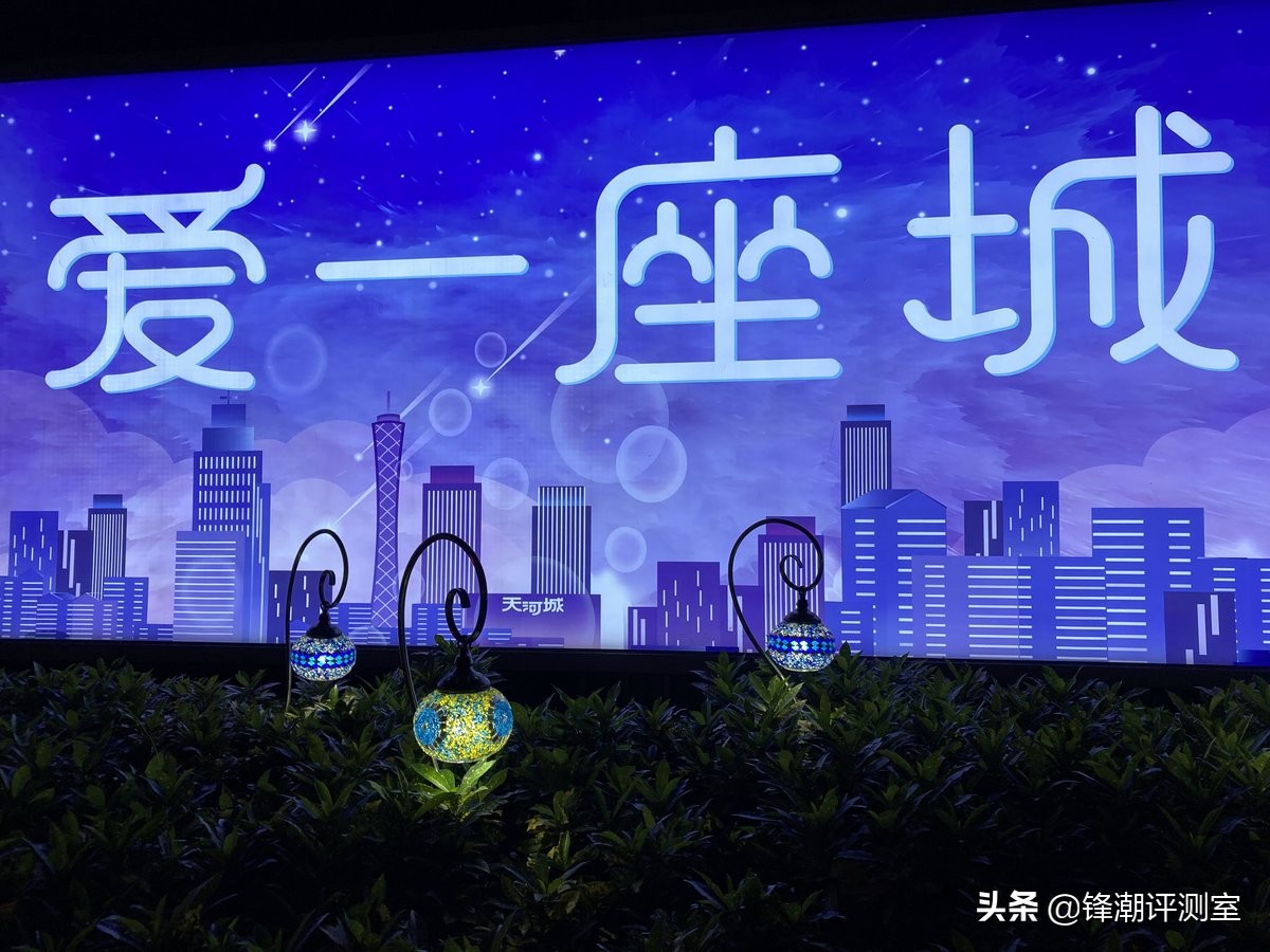 iphonese深度评测淘宝,iphonese真正的测评真的值得买吗