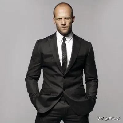 好莱坞美艳超模迎来二胎！与大20岁硬汉老公谱写神仙爱情