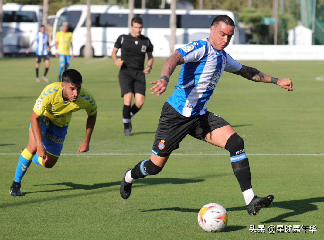 当中国球王真难!武磊丢单刀被骂忘了他率领国足进12强了吗?