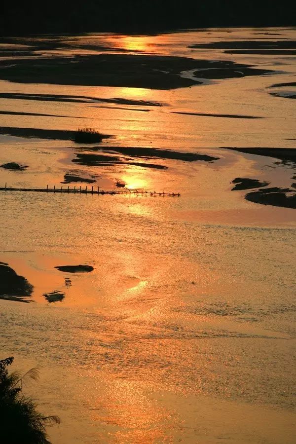 西南边境上的神秘潘多拉，比西双版纳还美，一不小心就出国