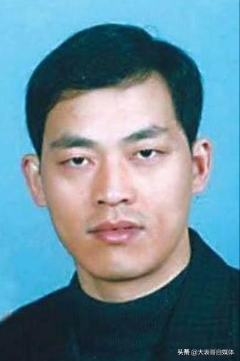 中国十大悍匪杀人不眨眼的魔头,现实中杀人不眨眼的悍匪