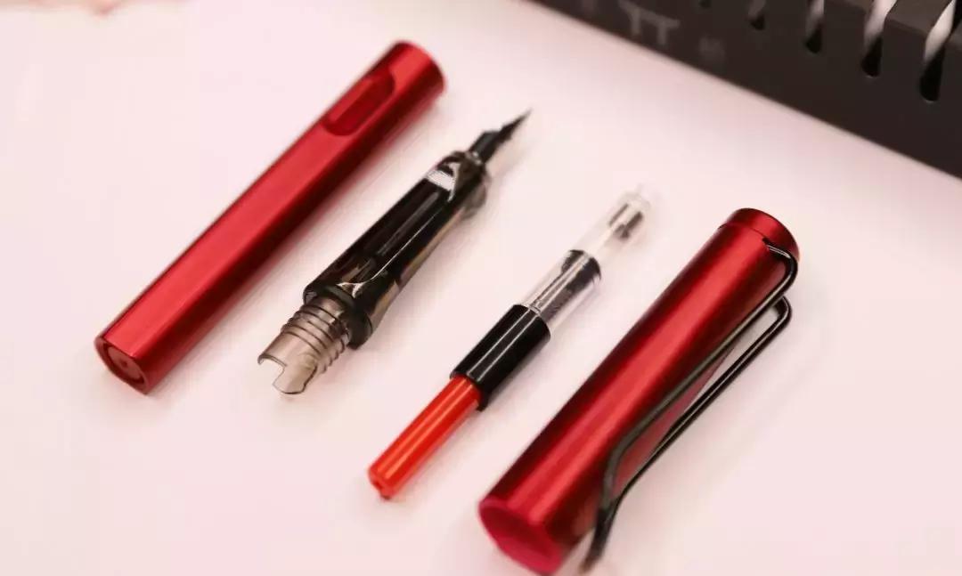 刘德华陈道明书法,刘德华井柏然领衔主演