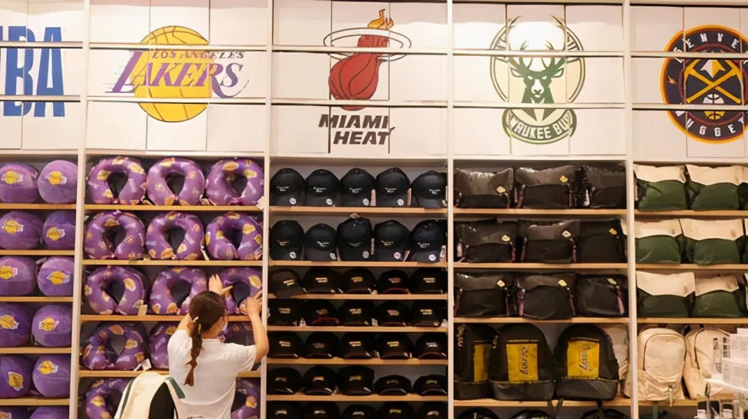 世预赛40强赛国足vs关岛阵容,环球体育足球比分