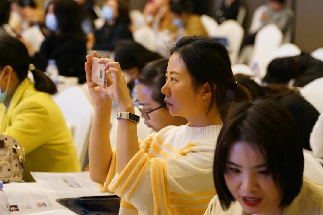 共享项目成果，推广适宜技术——中国妇幼保健协会“妇女病防治适宜技术推广培训班”在眉成功举办