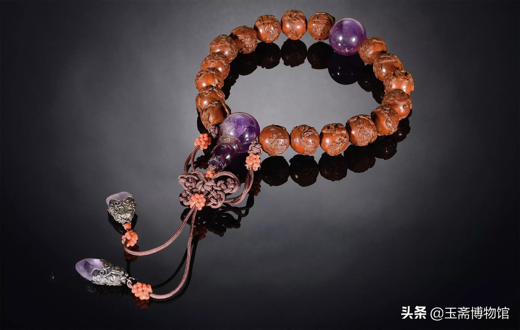 微雕正圆十二金钗核雕,核雕大师微雕作品