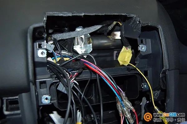 玩儿的就是姿态,玩的就是姿态低趴