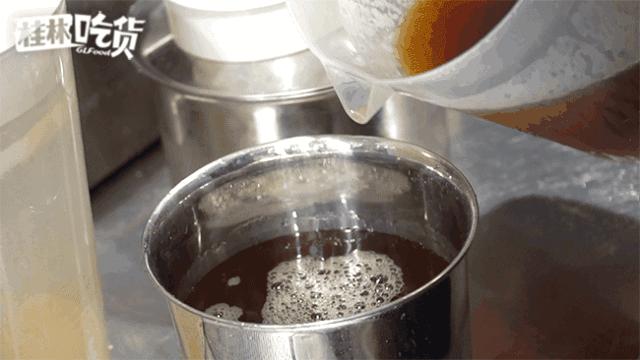 火遍全国的明星茶饮本宫的茶开到桂林了！凭口袋茶掀起了排队潮流