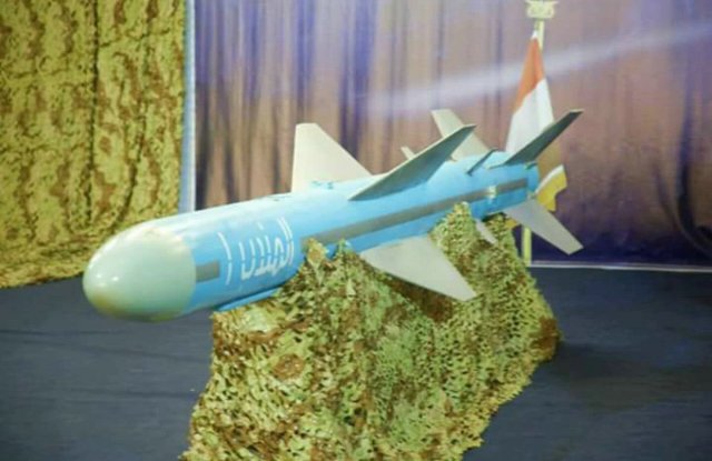 沙特拦截胡塞导弹视频,胡塞武装导弹击中美国军舰视频