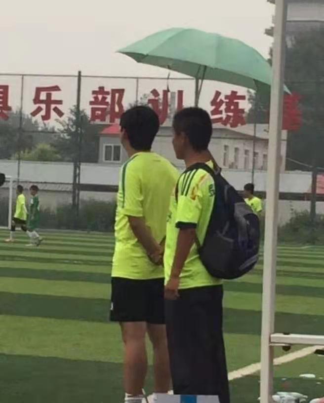 足球最大的贡献是什么,足球带给人最振奋人心