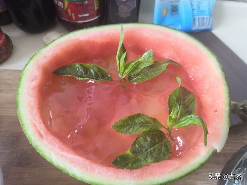 凉粉怎么做冷饮好吃,自制低热量凉粉