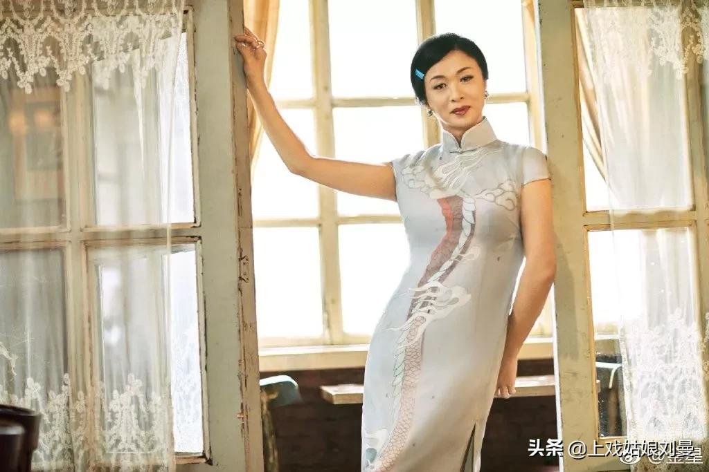 她28岁变性，父亲被嘲笑“这是你儿子还是女儿？”，一句话暖哭