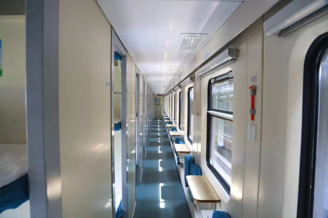 火车硬卧都有什么,火车硬卧小段子