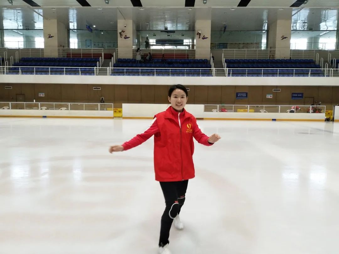 凝聚新力，未来可期——岱岳区开元中学新教师培训①