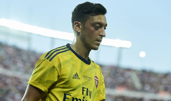 厄齐尔接替鲁尼？经纪人将赴美国谈判阿森纳需垫钱送他走