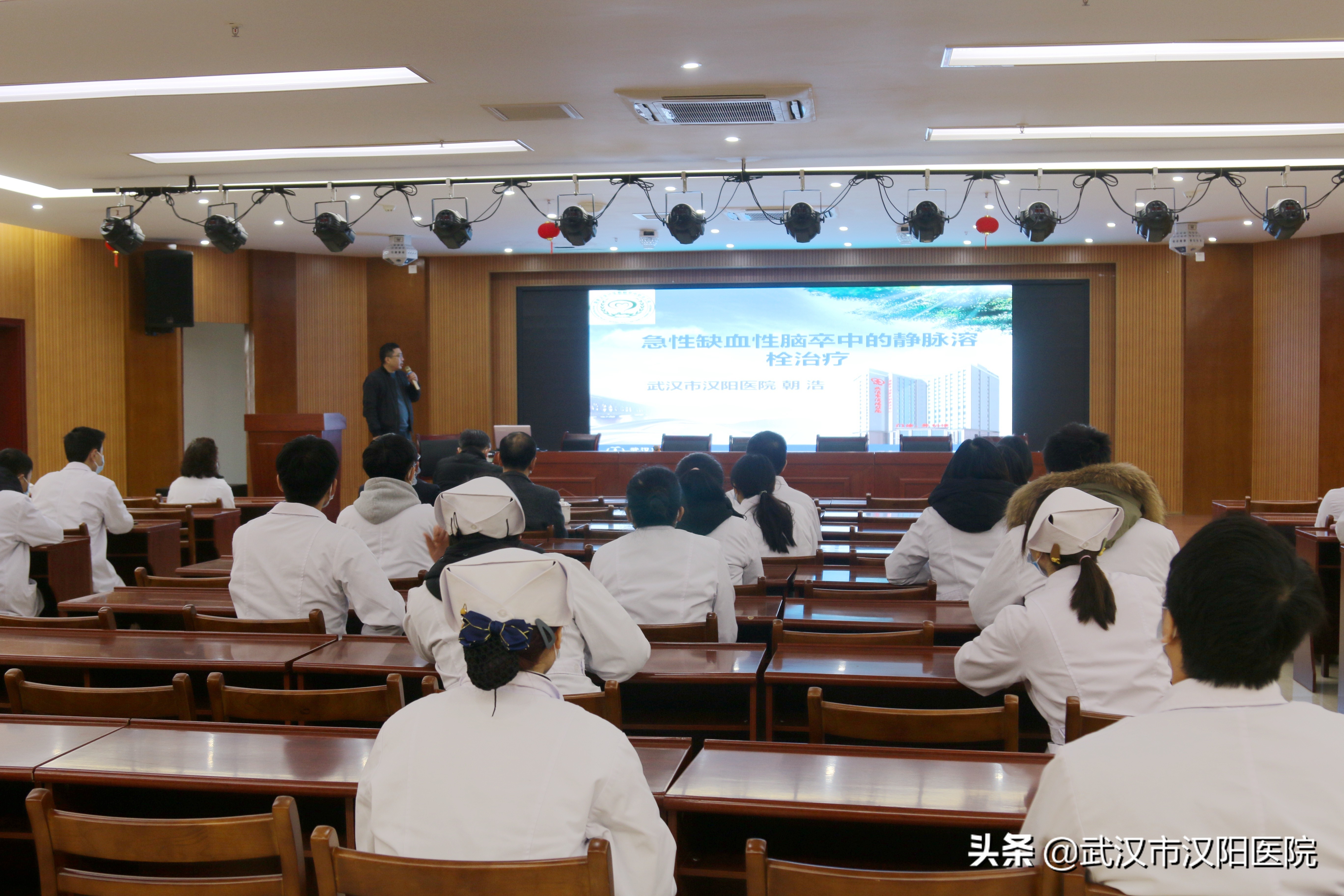 武汉市汉阳医院多学科专家驱车赴赣开展医学协作交流