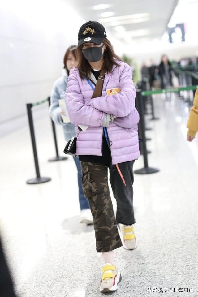 杨幂同款裤子有哪些,杨幂同款裤子格子裤