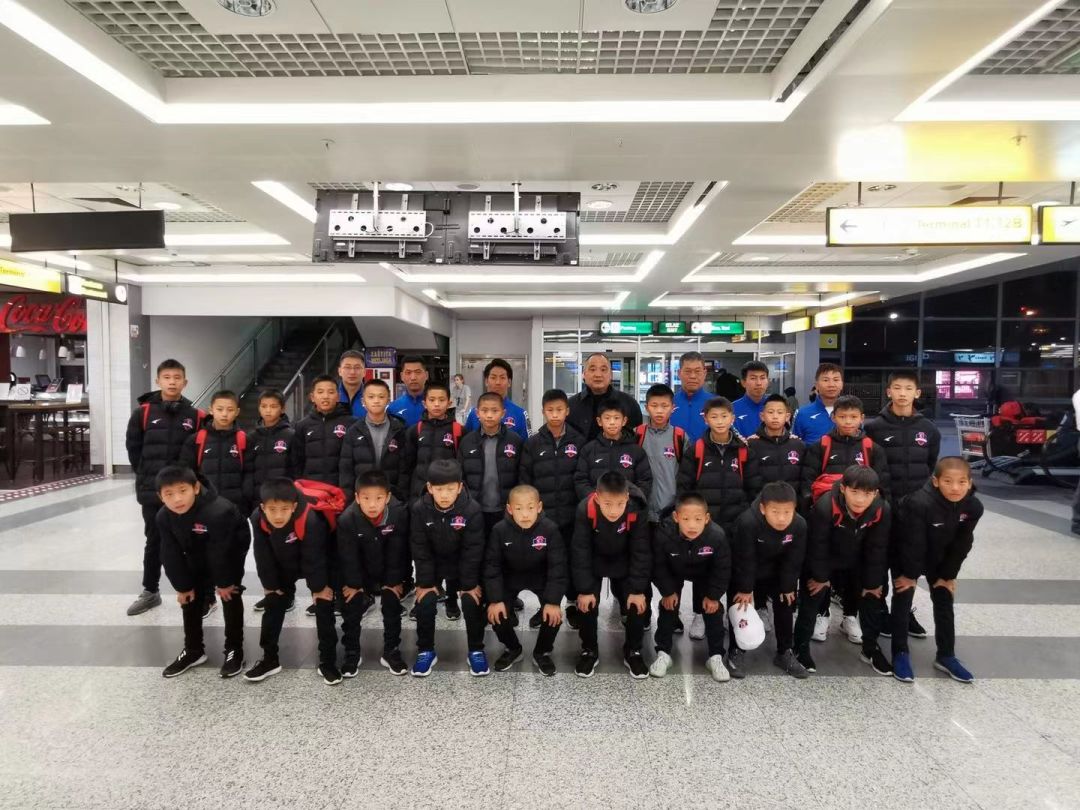 梅州客家队踢亚冠,梅州客家出征视频