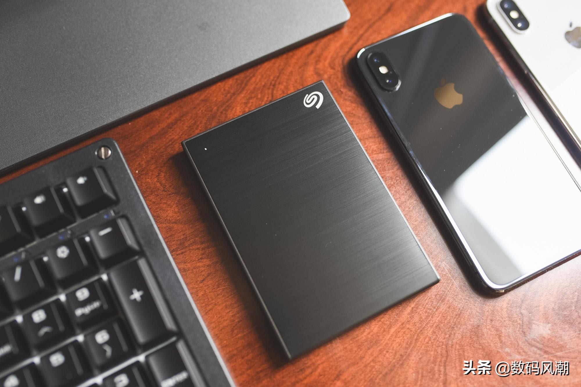 希捷发布的首款固态硬盘你怎么看,希捷backupplusultraslim