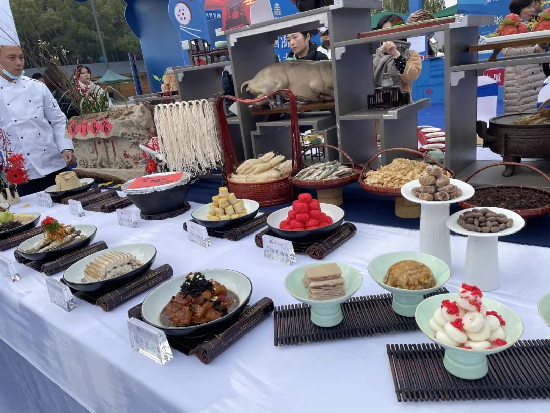 打卡好评榜⑤丨超解馋!没人能拒绝的金华美食,你能忍住口水算我输!