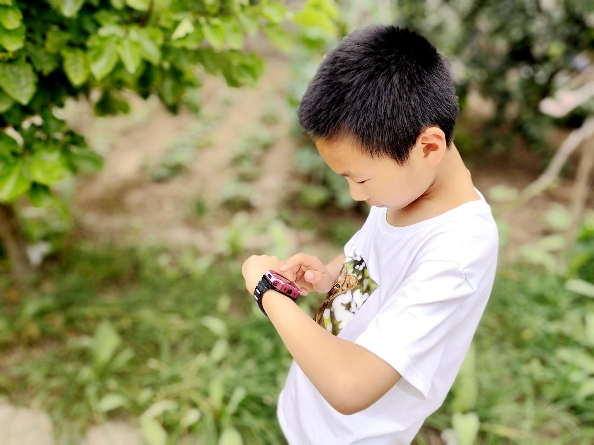 小天才电话手表z6巅峰版成长瞬间,小天才电话手表z六巅峰版评测