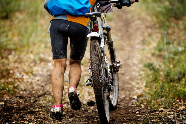 致青春骑自行车的视频,致骑行新手你真的知道怎么骑行吗