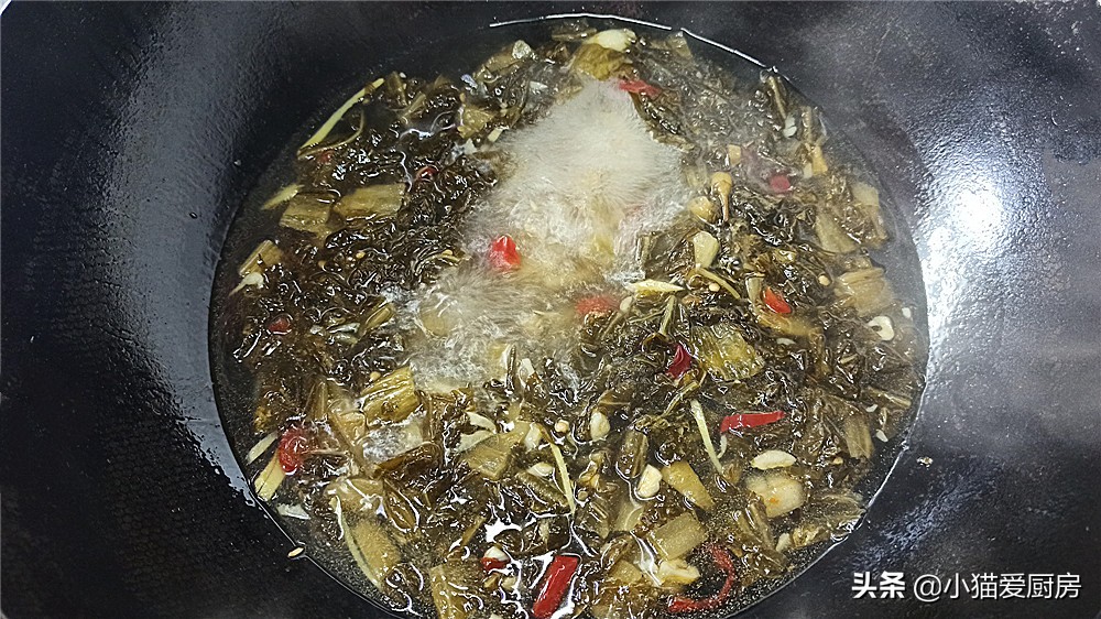 老妈做的酸萝卜嘎嘣脆我的最爱,酸菜滑肉正宗四川味道制作方法