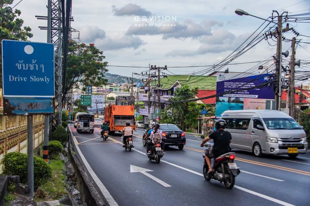 繁华熙攘，从海滩到山路的芭东（Patong）风情