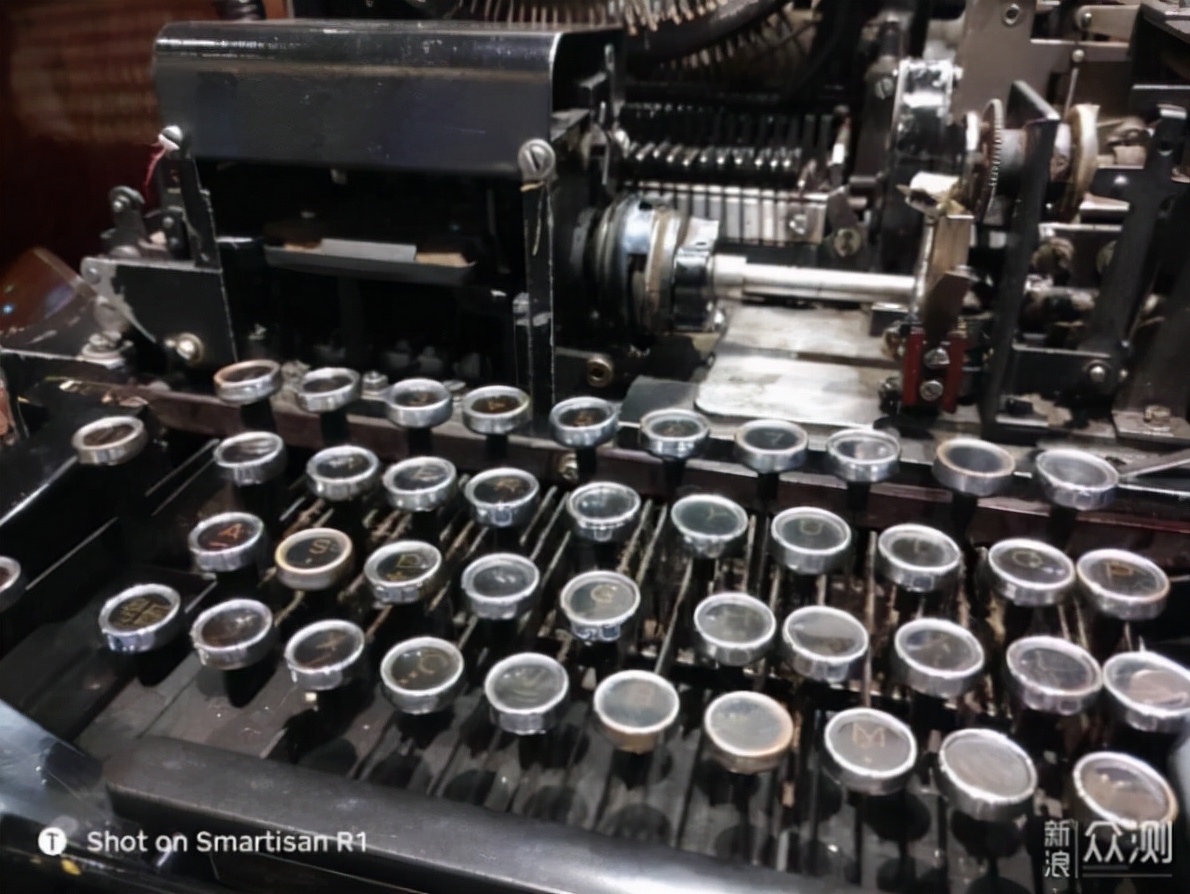 閫氫俊鍘嗗彶杩炶浇7,閫氫俊鍘嗗彶杩炶浇1