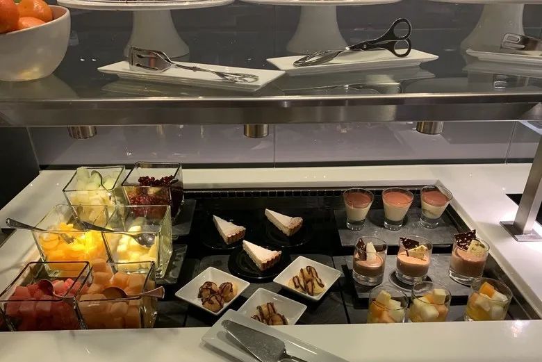 泰国航空787商务舱,疫情之下的海南航空