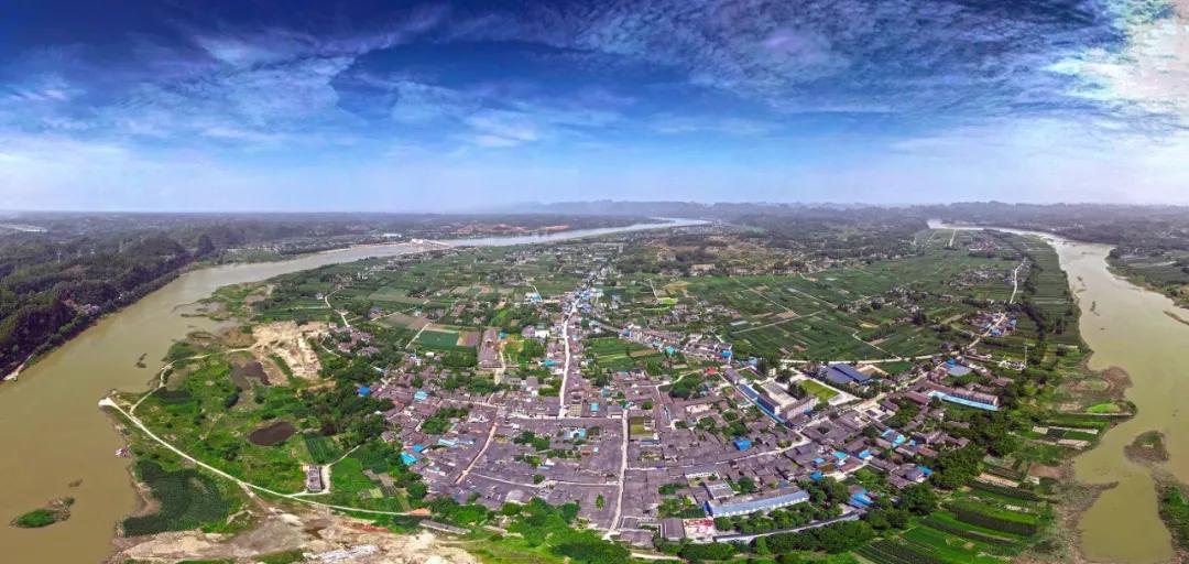 廖记棒棒鸡和天府棒棒鸡哪家好吃,天府棒棒鸡和廖记棒棒鸡哪个好吃