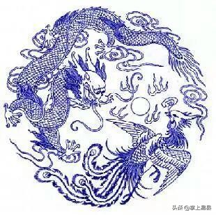 喜鹊登梅是中国传统吉祥图案之一,中国吉祥传统图案的故事