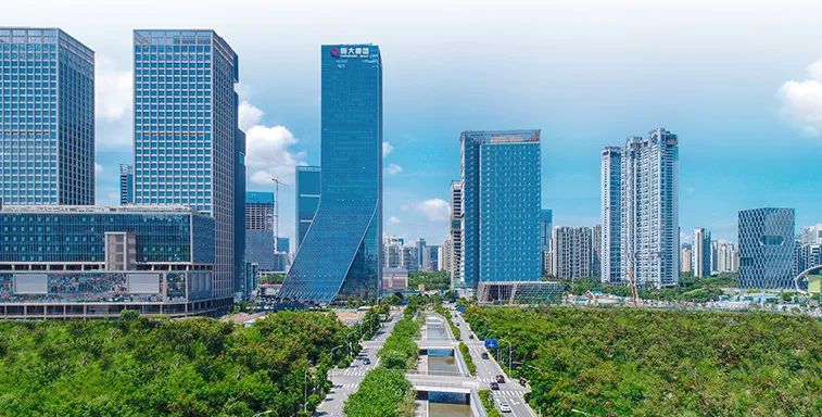 恒大3000亿负债兑现目标,恒大下决心降负债三年大降4500亿