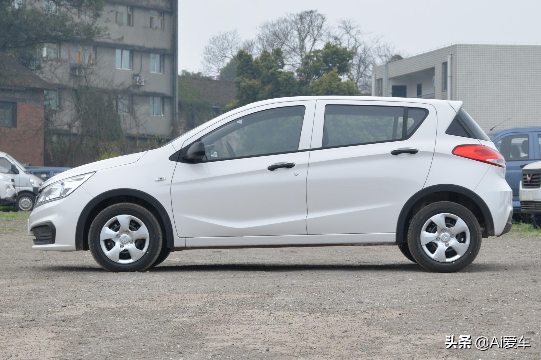 便宜实用大空间车,便宜空间大的省油c级车