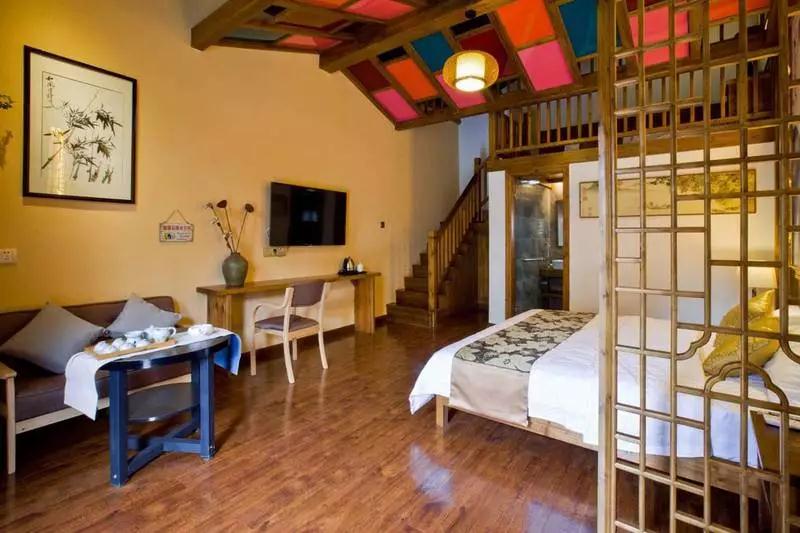 民宿徽派之美,徽派元素侘寂风民宿