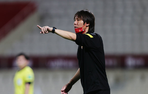 442菱形中场李铁,李铁技战术分析