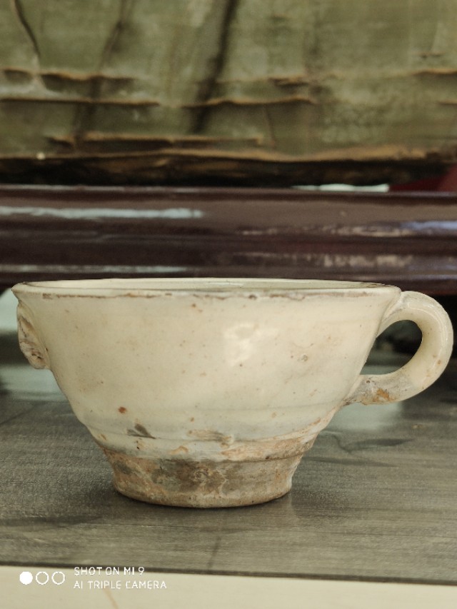 通过一件特殊的元代磁州窑单柄茶瓯，体会古人半瓯茶的禅意