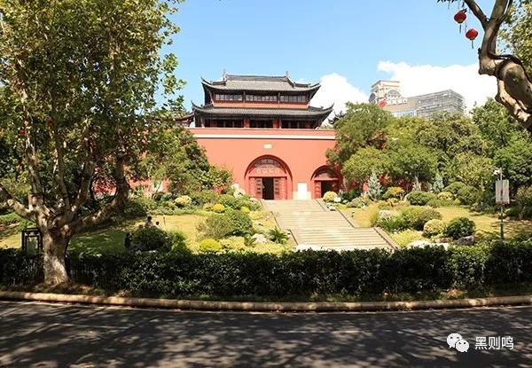 南京相隔百年的照片,南京城景对比图