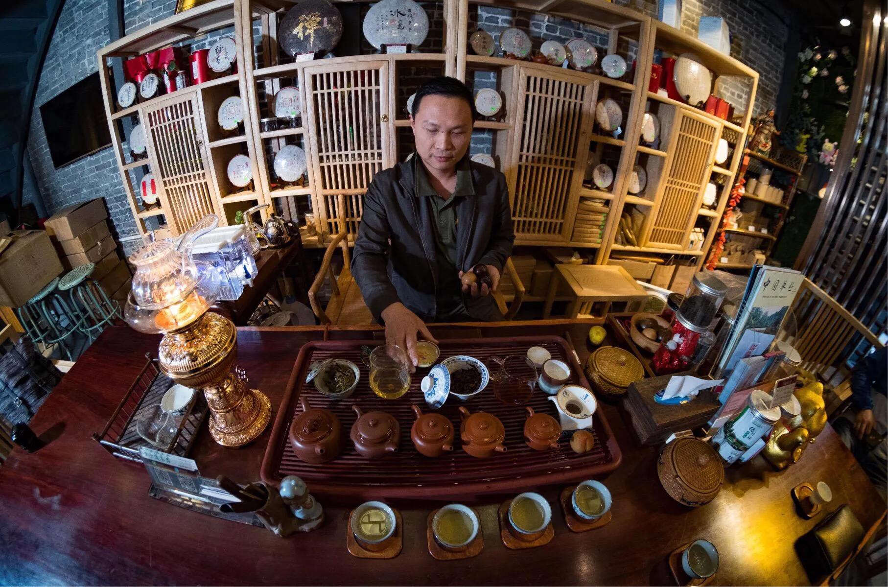 非遗文创｜广州永庆坊非遗街区引人关注，专家建议让更多非遗入街