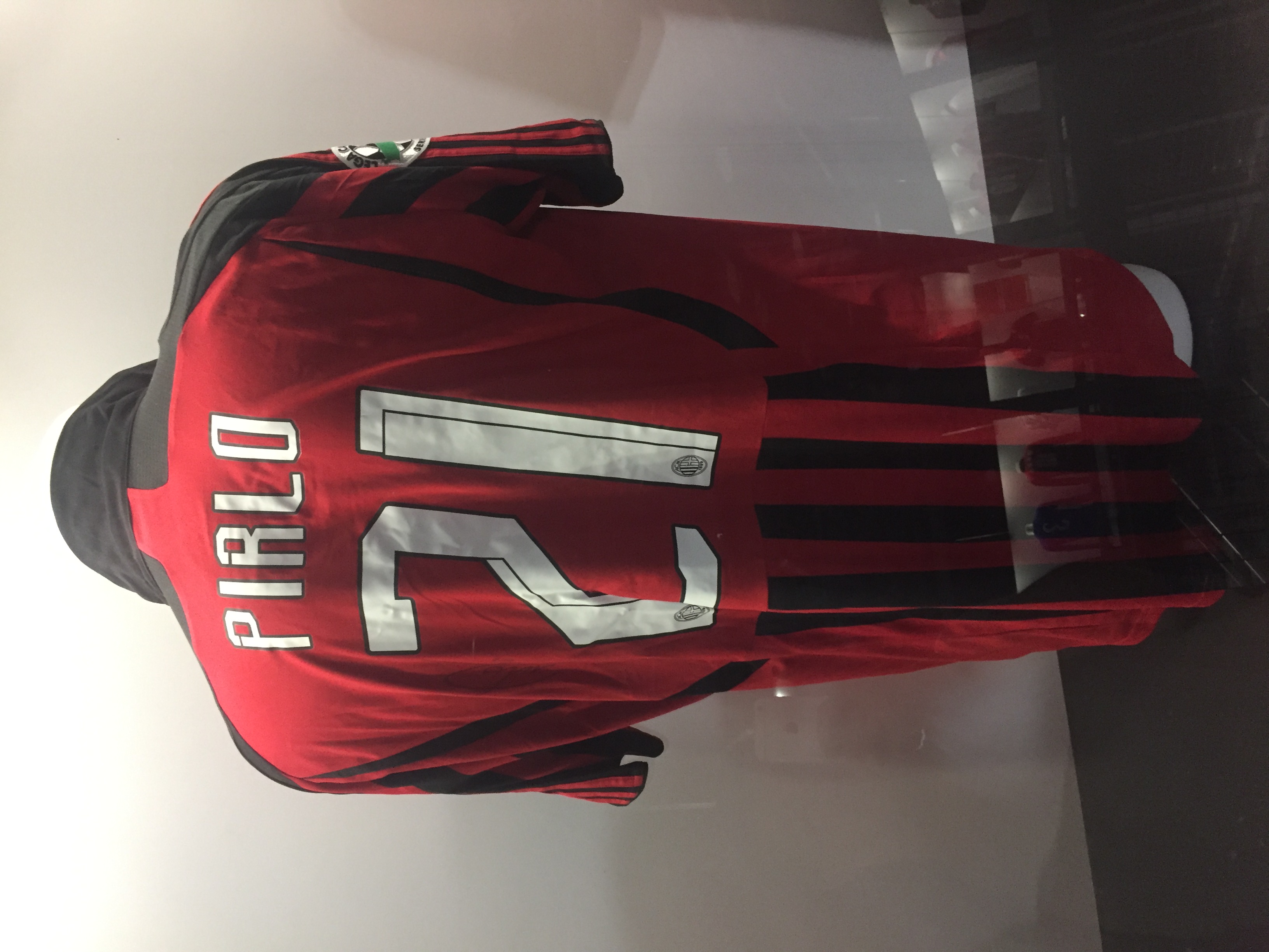 九圣唱粤语歌,圣西罗战歌