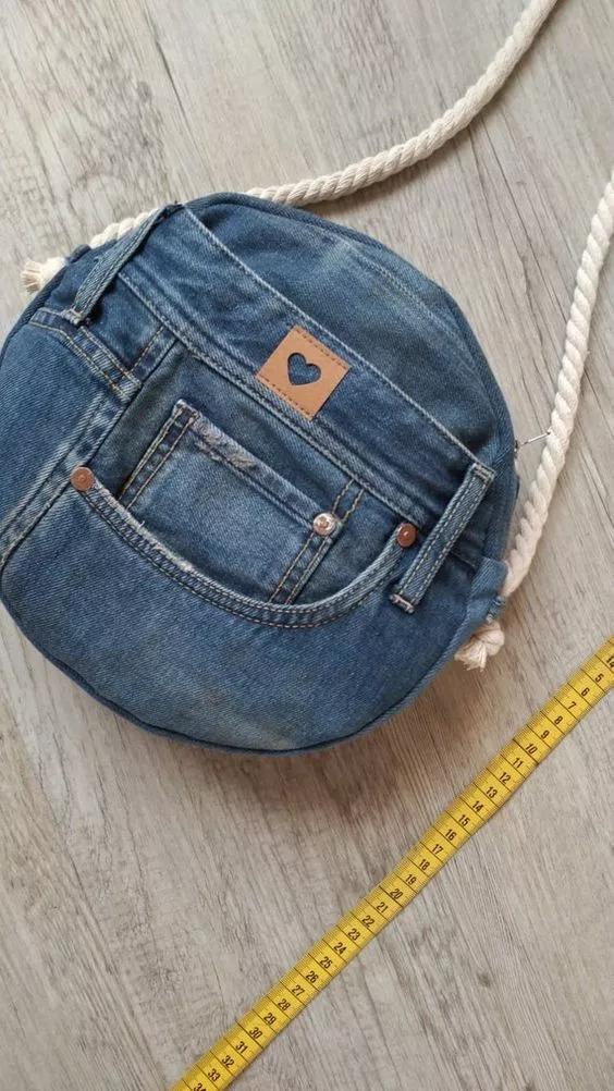 旧的牛仔裤能做什么收纳,旧牛仔裤不要扔改一个包包