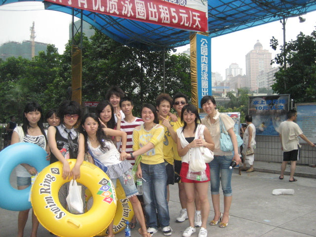 致全体粉丝：OPiece海贼王15周年快乐，未来我们一起守护