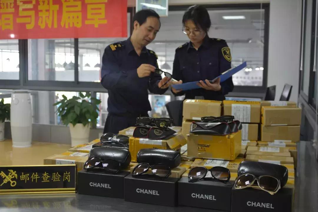 太原海关严打进出口环节侵权行为,海关在防控侵权风险中存在的问题