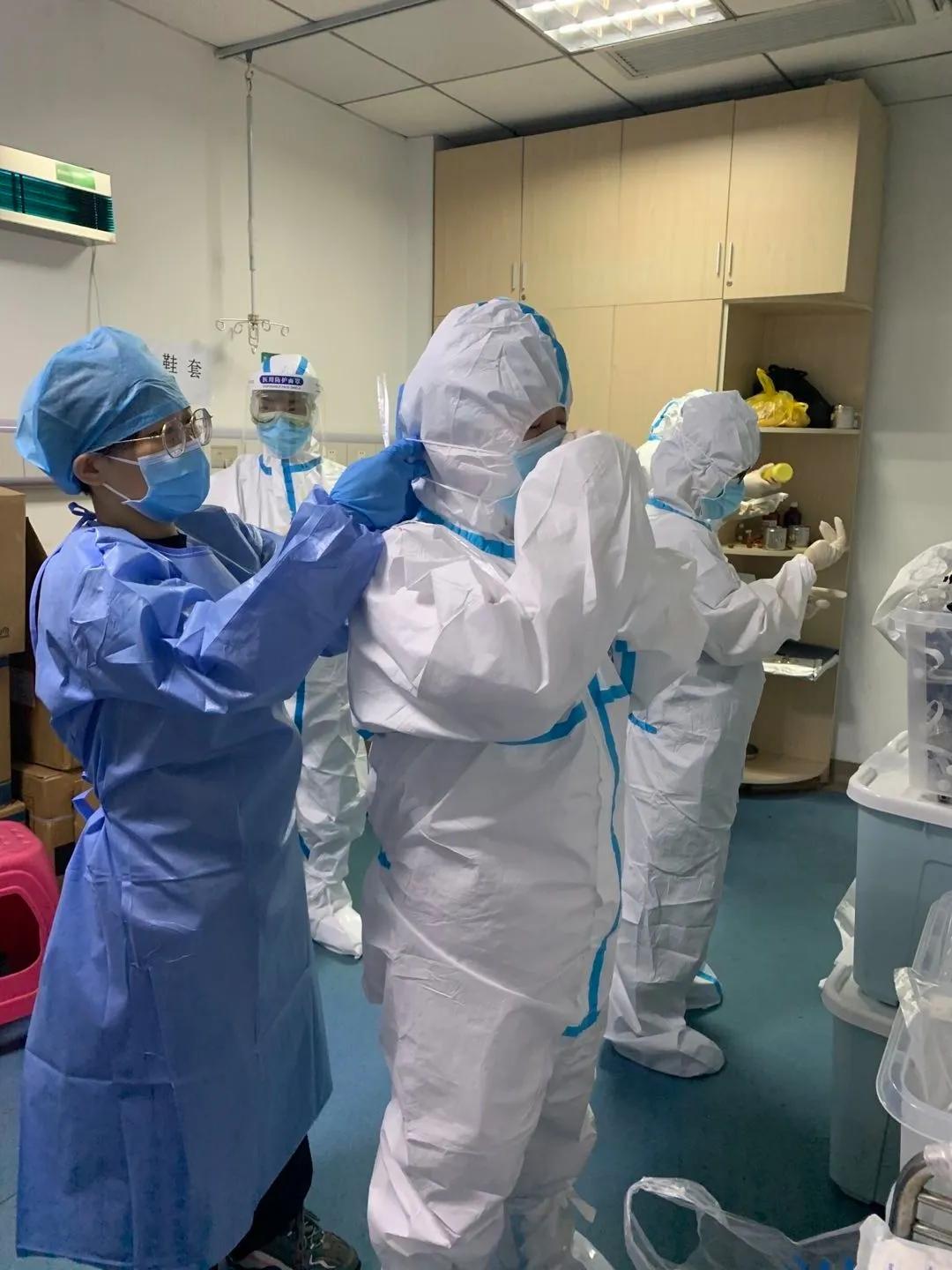 听，都江堰援助湖北医疗队13勇士的战“疫”故事