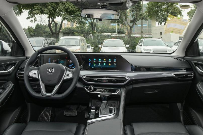 长安蓝鲸1.4t逸动优惠价格,长安2020款逸动plus蓝鲸版1.4