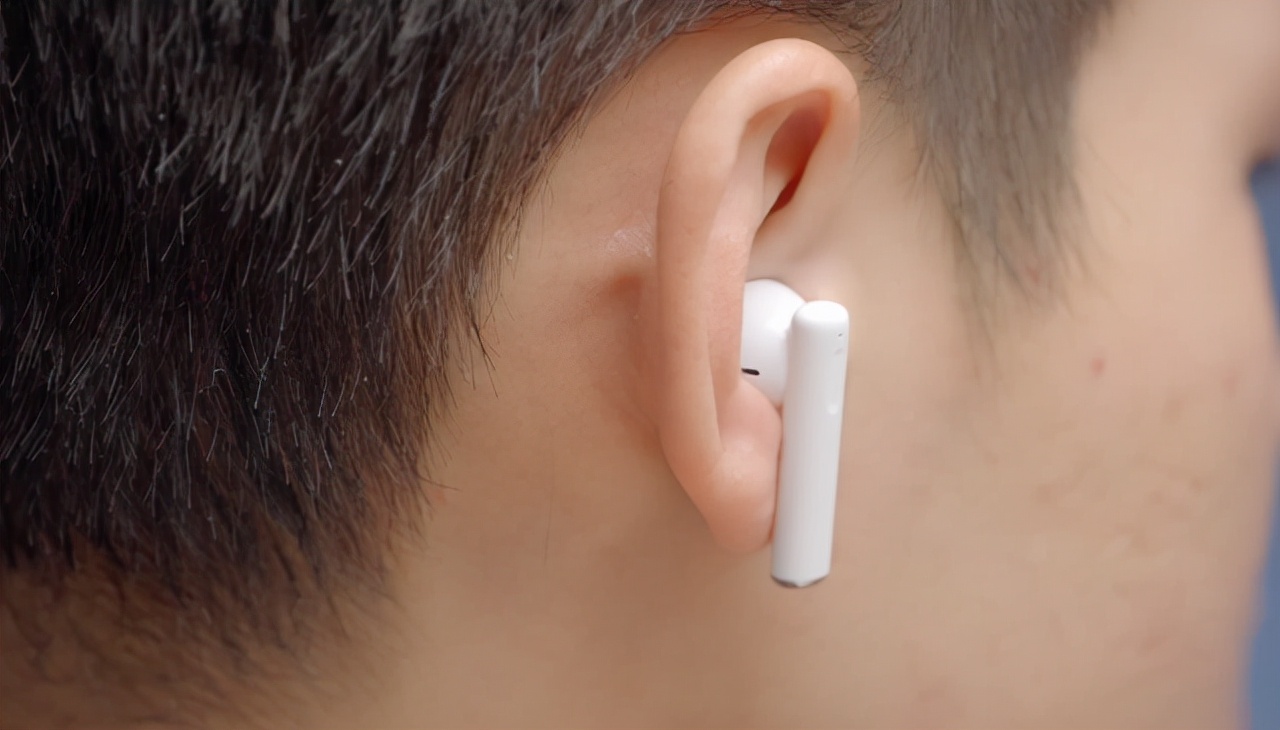 荣耀亲选EarbudsX2体验：有线换无线，全能体验释放灵感