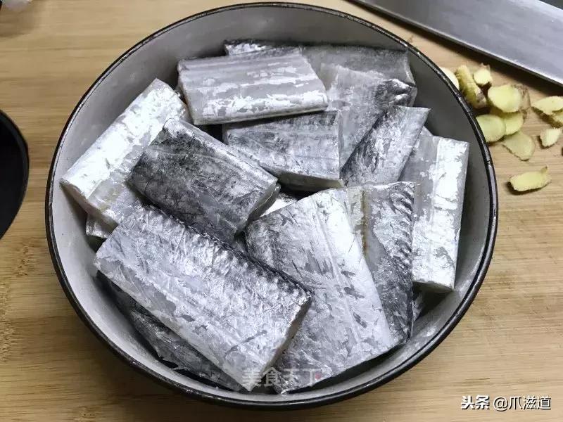 带鱼这样做又香又酥脆,带鱼怎么做不腥气好吃