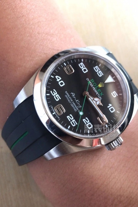 网友晒上千万的手表,网友晒1300手表